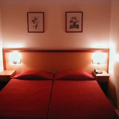 Hotel Xxi